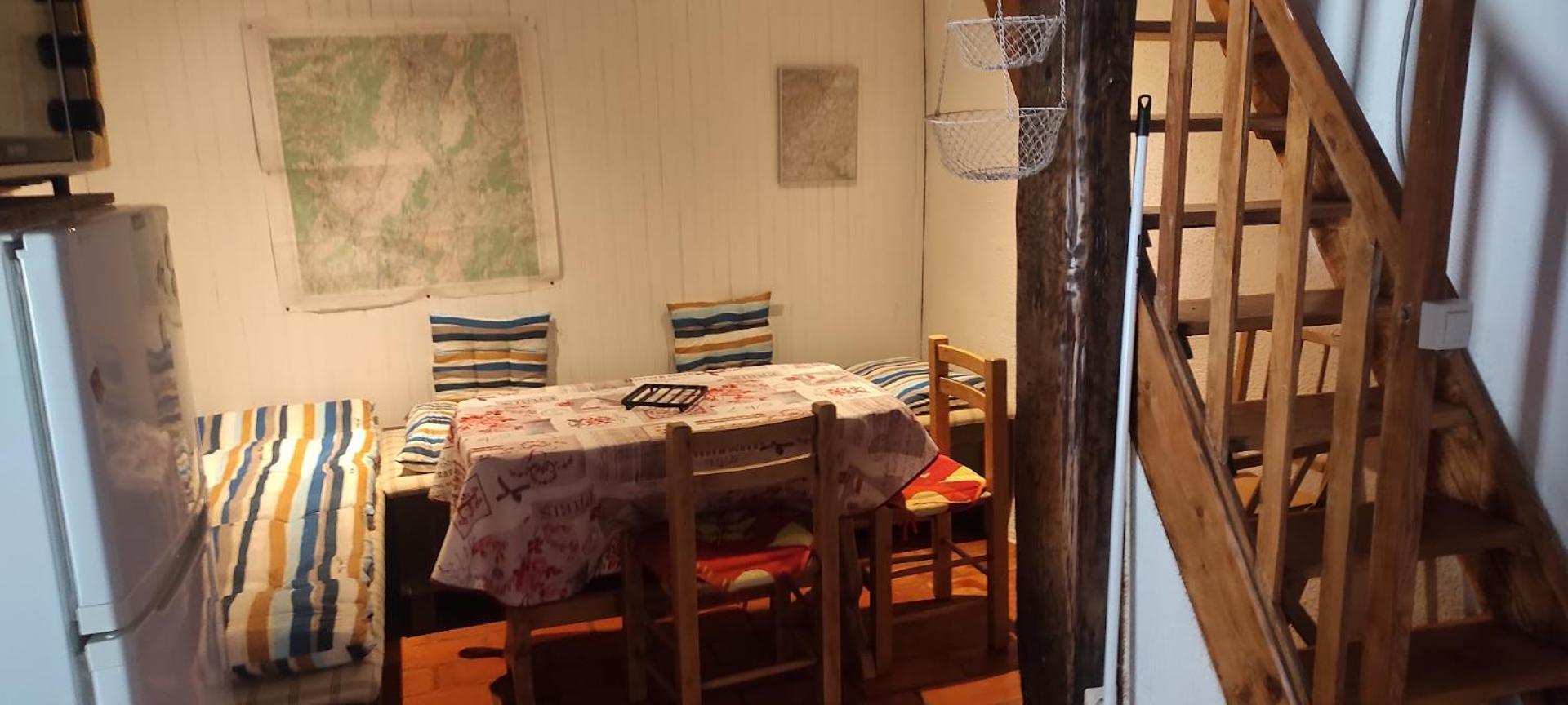 בלאזוק Maison Pierre Et Voute Au Coeur Du Village מראה חיצוני תמונה